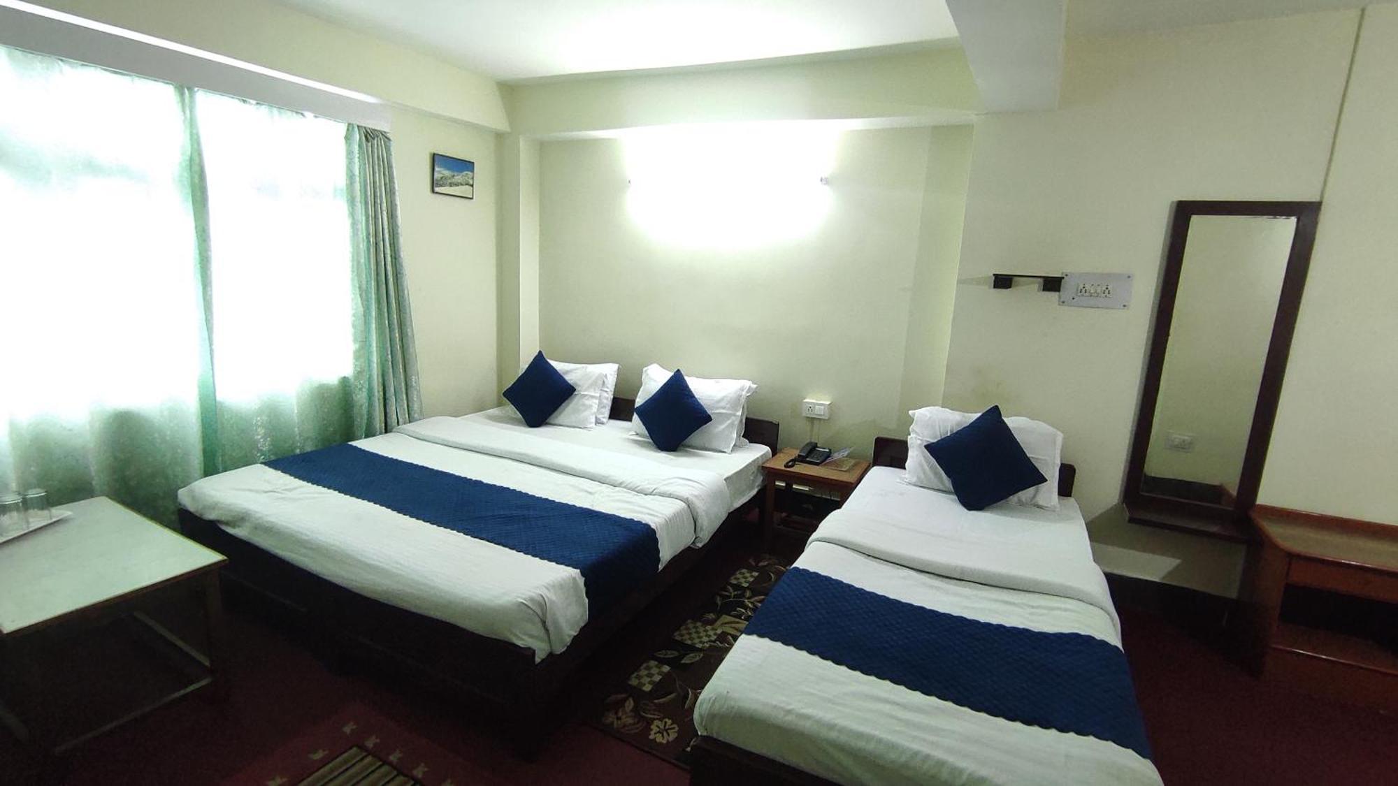 Hotel Kasturi Gangtok Extérieur photo